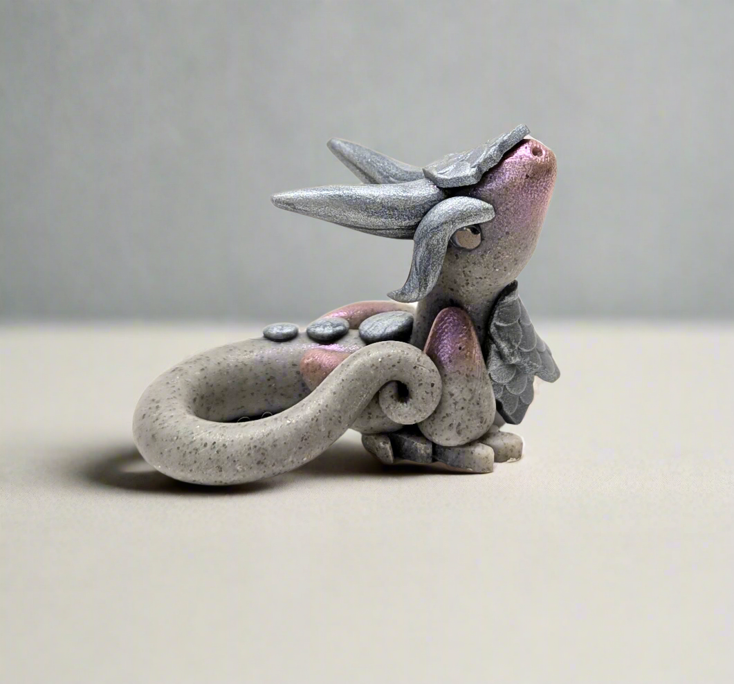 Granite and pink mica Dragon